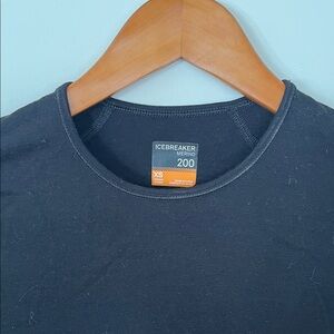 Icebreaker Women's Merino 200 Oasis Long Sleeve Crewe Thermal Top